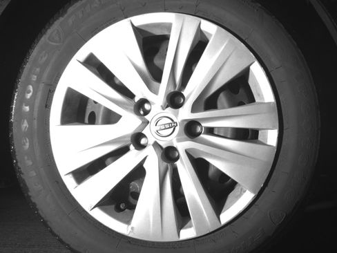 Used 2025 Nissan Sentra S FWD image 13