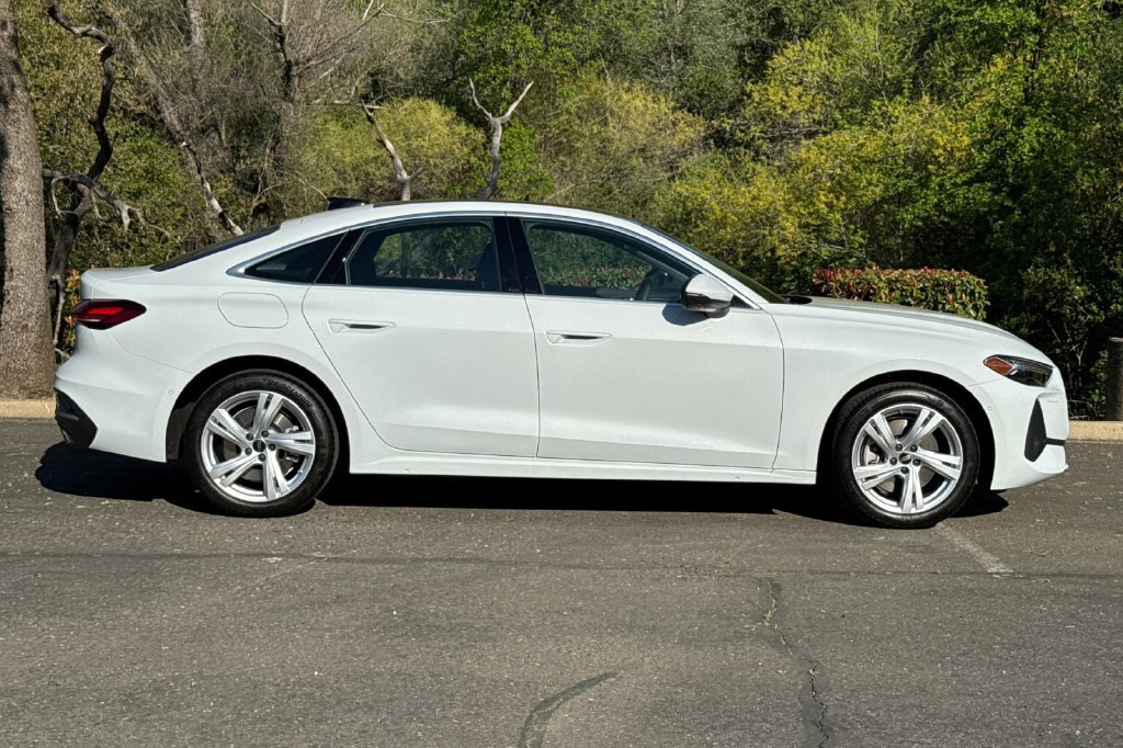 Used 2025 Audi A5 Premium Plus w/ Premium Plus AWD/4WD image 4