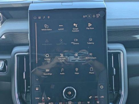 New 2026 GMC Yukon XL Elevation w/ LPO, Floor Liner Package RWD image 19