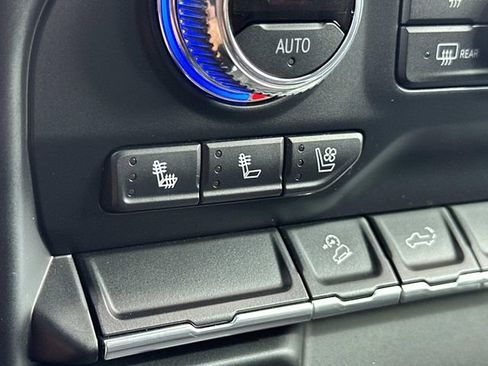 Used 2021 GMC Sierra 1500 AT4 image 38