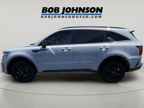 Used 2023 Kia Sorento SX AWD/4WD image 6
