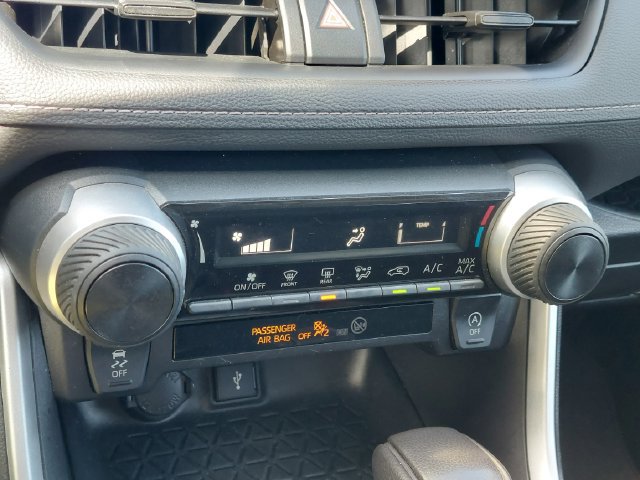 Certified 2022 Toyota RAV4 LE AWD/4WD image 36