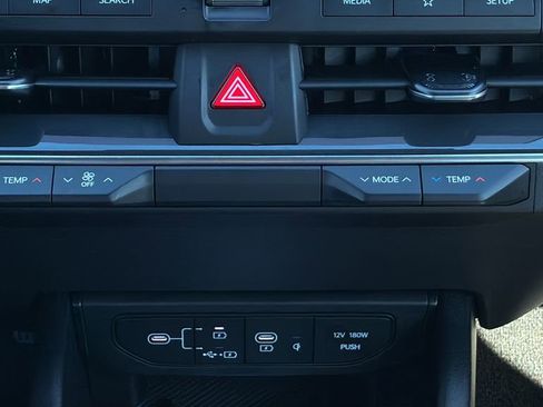 New 2025 Kia K4 GT-Line Turbo w/ GT-Line Premium Package FWD image 19