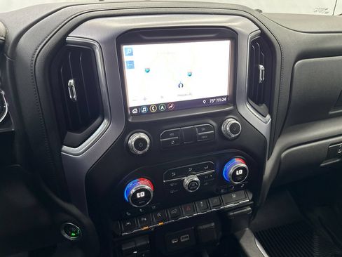 Used 2019 GMC Sierra 1500 SLT w/ SLT Premium Plus Package AWD/4WD image 29