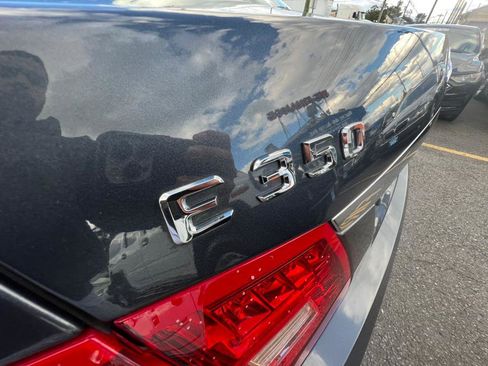 Used 2011 Mercedes-Benz E 350 4MATIC Sedan image 14