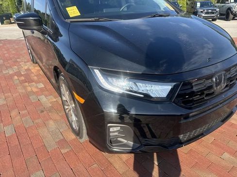 Used 2025 Honda Odyssey Touring image 20