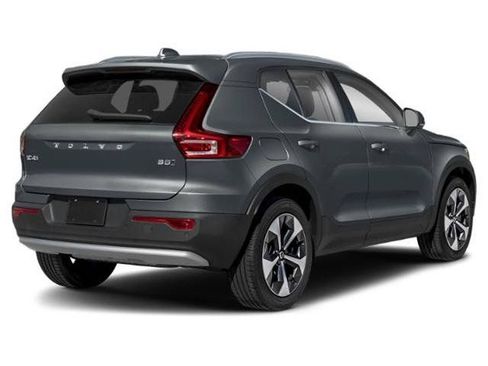 Used 2024 Volvo XC40 B5 Plus w/ Climate Package AWD/4WD image 2