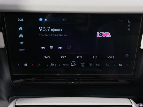 New 2026 Lincoln Navigator Reserve w/ Jet Appearance Package AWD/4WD image 28