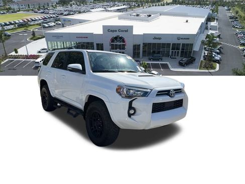 Used 2024 Toyota 4Runner TRD Off-Road Premium w/ Moonroof Package image 2