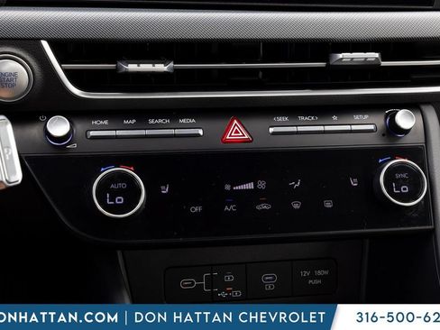 Used 2025 Hyundai Sonata SEL FWD image 9