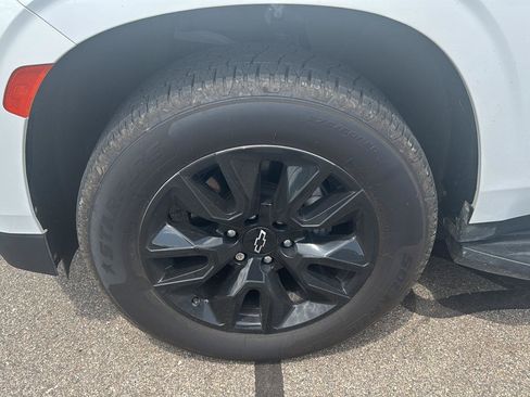 Used 2022 Chevrolet Tahoe LS w/ Driver Alert Package AWD/4WD image 9