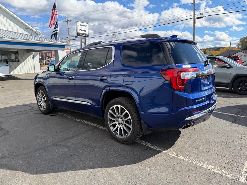 Used 2023 GMC Acadia Denali AWD/4WD image 4