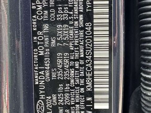 Used 2025 Hyundai Kona Limited AWD/4WD image 35
