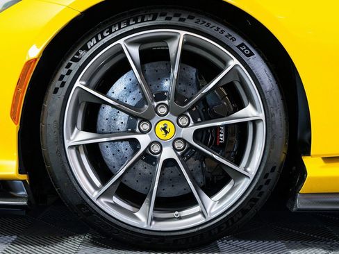 Used 2023 Ferrari 812 Competizione A image 5
