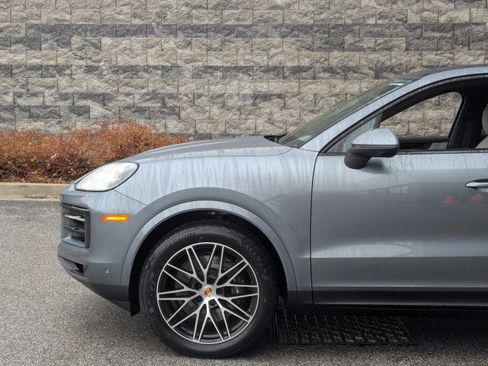 New 2026 Porsche Cayenne Coupe image 11