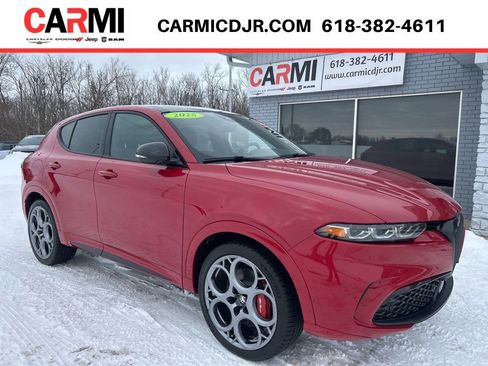 Used 2025 Alfa Romeo Tonale Tributo Italiano image 1