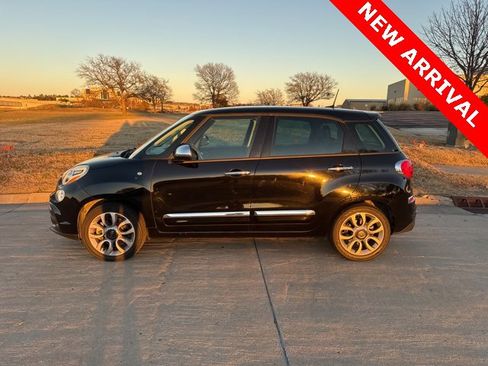 Used 2020 FIAT 500L Lounge image 6
