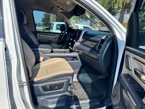 Used 2020 RAM 1500 Limited image 14