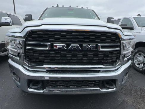 New 2023 RAM 4500 SLT w/ Quick Order Package 2YG SLT image 2