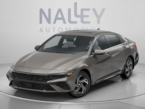 Used 2024 Hyundai Elantra Limited FWD image 4