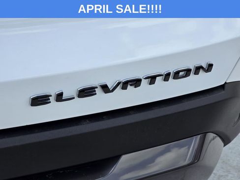 Used 2026 GMC Terrain Elevation w/ Elevation Premium Package FWD image 32