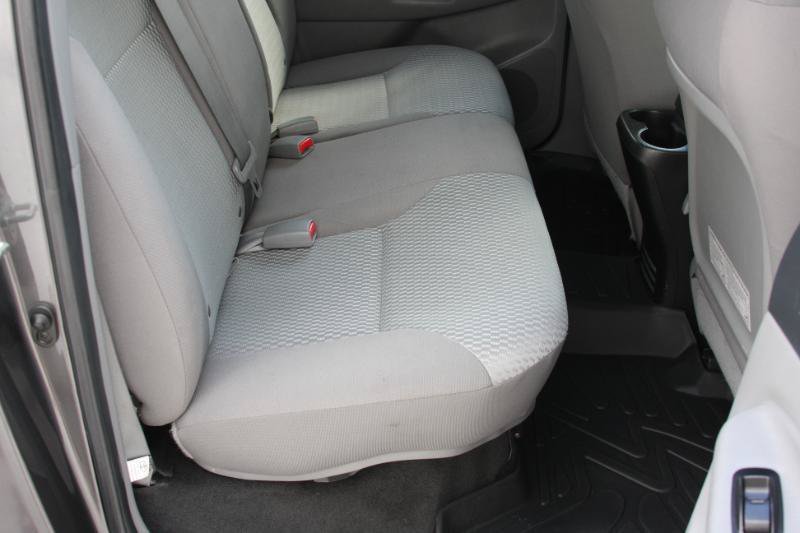 Used 2015 Toyota Tacoma PreRunner w/ Convenience Package RWD image 9
