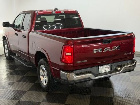 Used 2025 RAM 1500 Big Horn AWD/4WD image 9