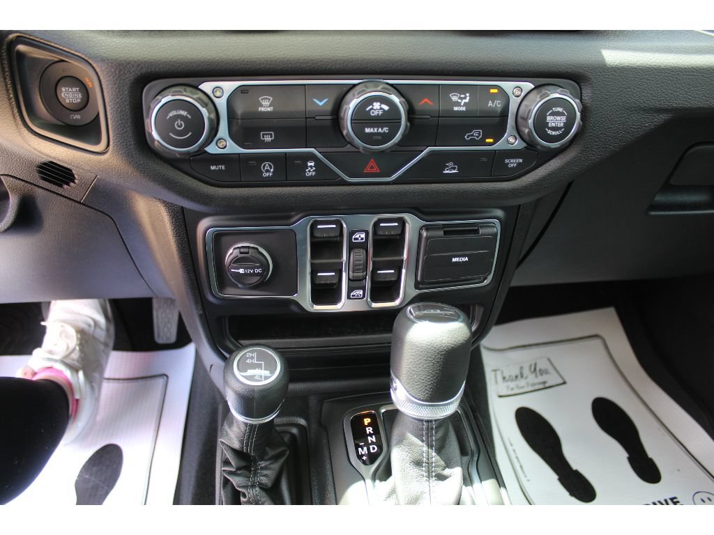 New 2026 Jeep Gladiator Sport AWD/4WD image 12