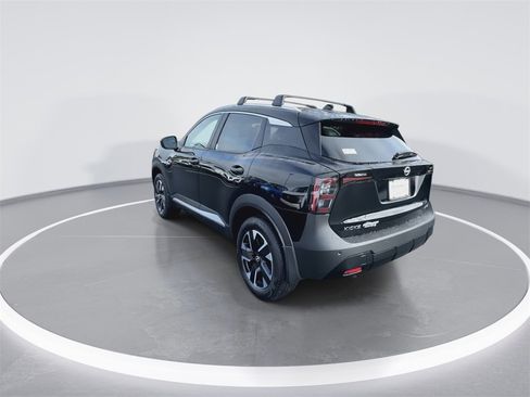 New 2026 Nissan Kicks SV w/ SV Premium Package image 6