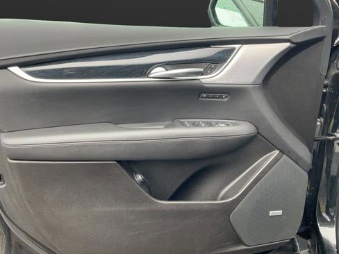 Certified 2024 Cadillac XT5 Premium Luxury AWD/4WD image 35