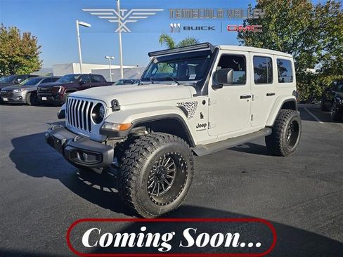 Used 2020 Jeep Wrangler Unlimited Sahara AWD/4WD image 1