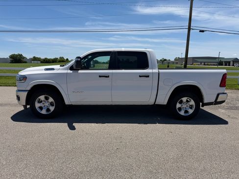 Used 2025 RAM 1500 Lone Star AWD/4WD image 8