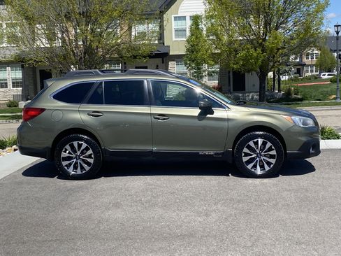 Used 2017 Subaru Outback 2.5i Limited image 7
