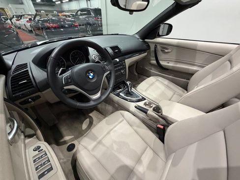 Used 2013 BMW 135i Convertible RWD image 14