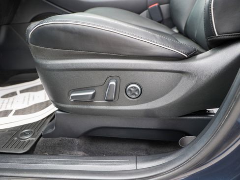 Used 2025 Hyundai Palisade SEL FWD image 42
