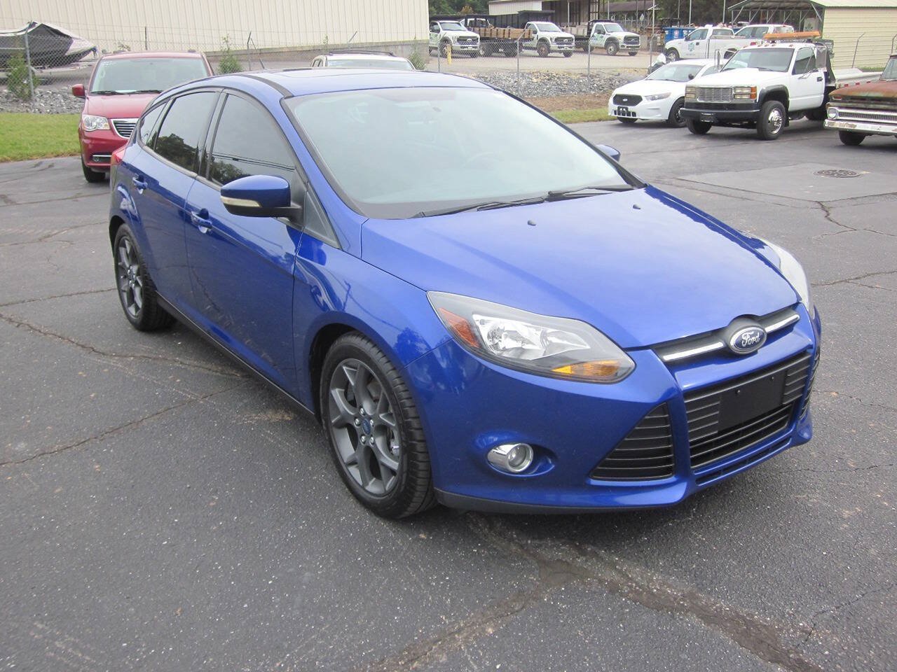 Used 2014 Ford Focus SE w/ Equipment Group 201A FWD image 4