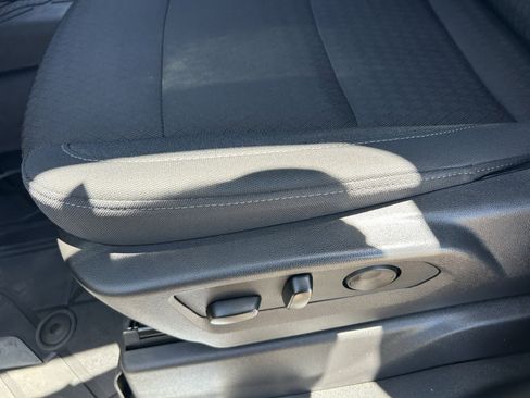 Certified 2025 Chevrolet Silverado 1500 LT RWD image 27