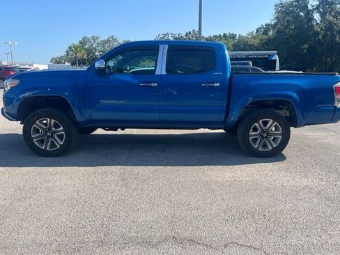 Used 2017 Toyota Tacoma Limited w/ Tow Package AWD/4WD image 2