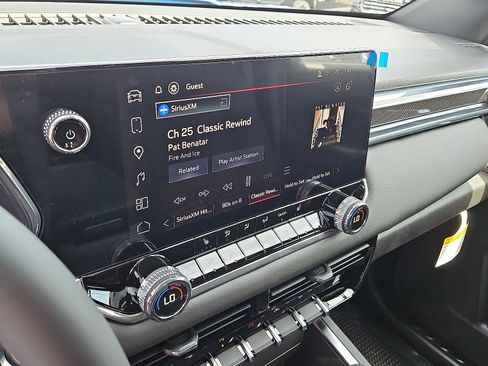 New 2026 GMC Canyon Elevation w/ Convenience Package image 17