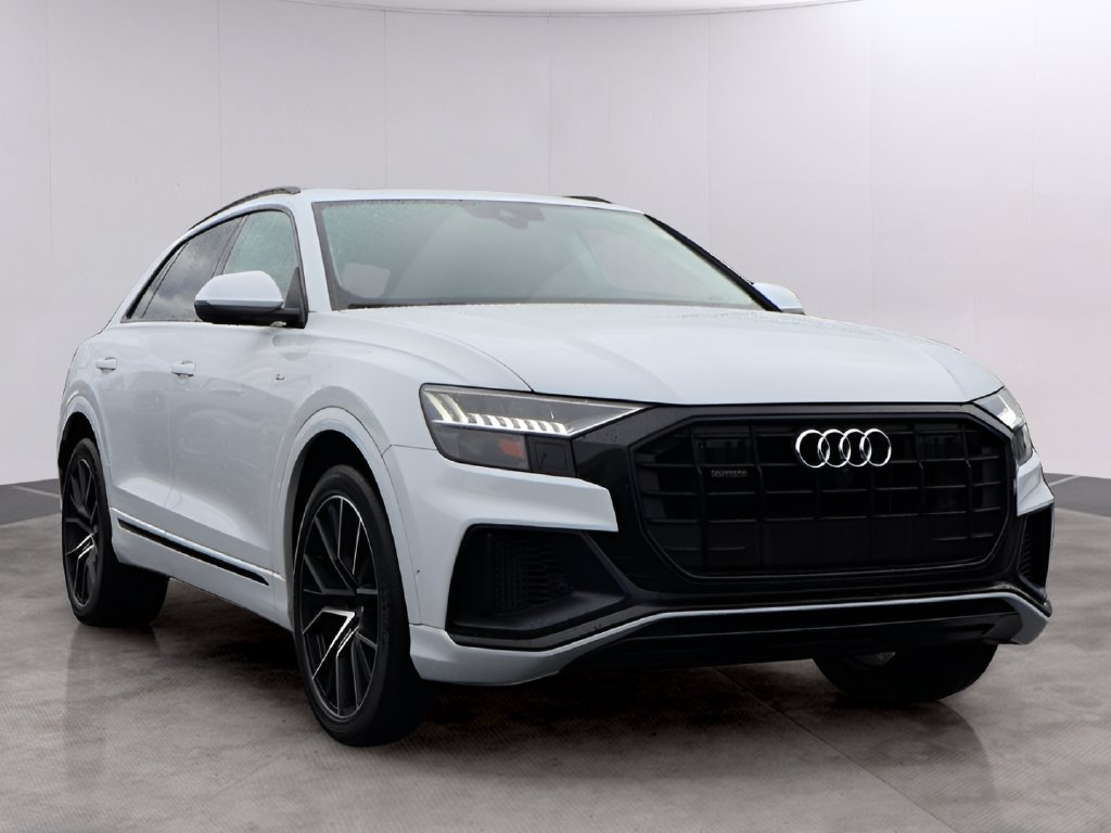 Used 2019 Audi Q8 Prestige w/ Luxury Package AWD/4WD image 3