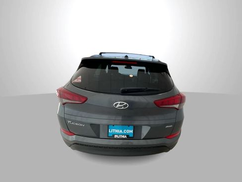 Used 2017 Hyundai Tucson SE w/ SE Popular Package 02 AWD/4WD image 7