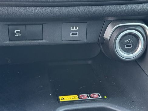 Used 2026 Toyota Grand Highlander FWD image 22