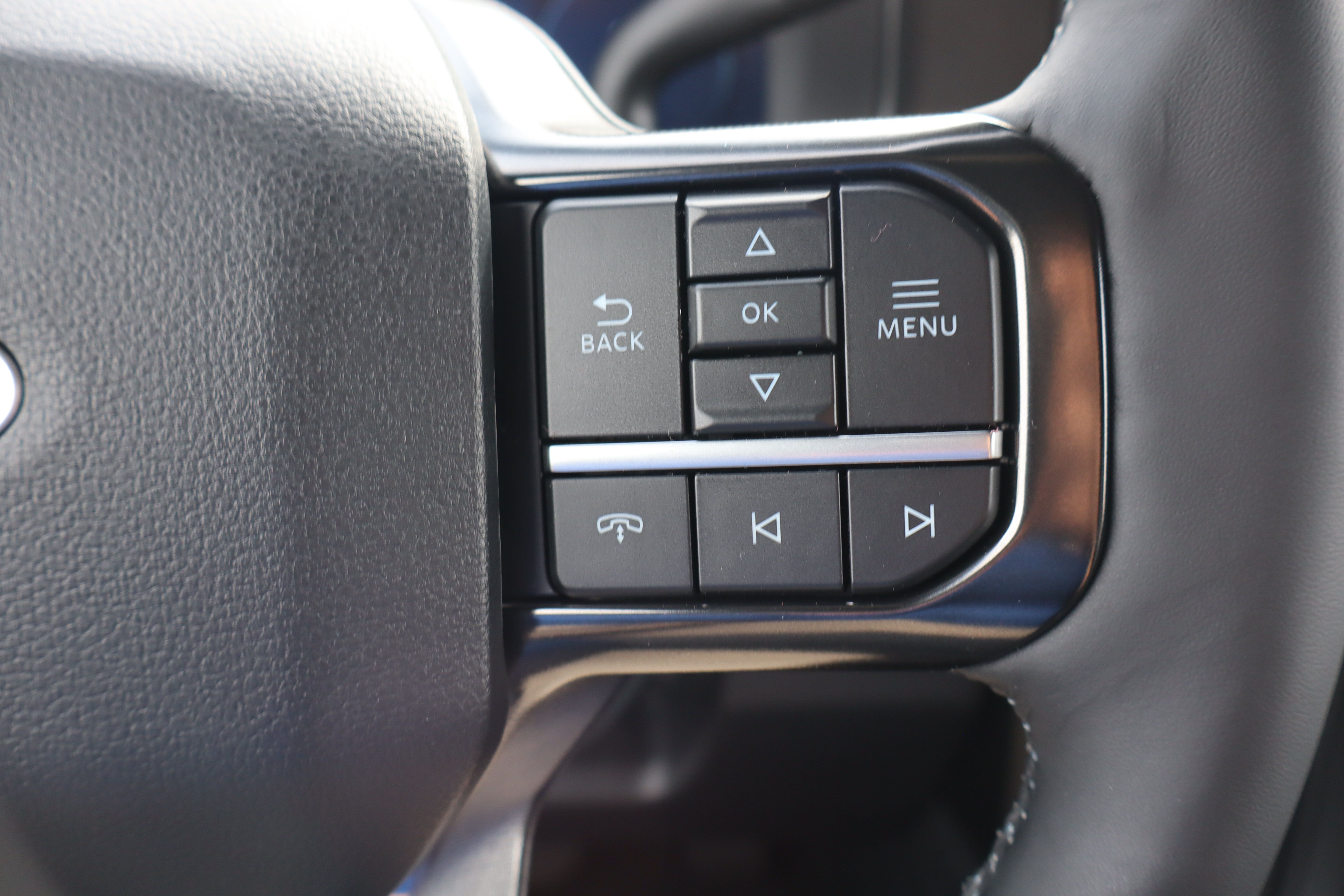 New 2026 Ford F350 Platinum AWD/4WD image 16