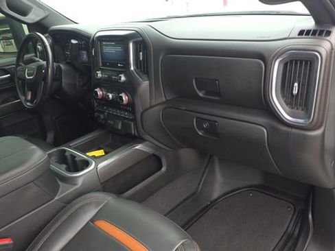 Used 2023 GMC Sierra 2500 AT4 w/ Gooseneck/5TH Wheel Package image 28