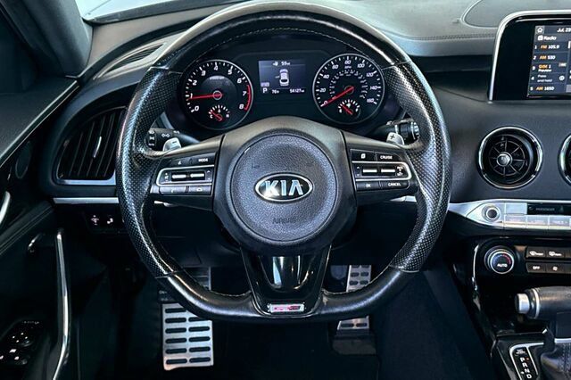 Used 2020 Kia Stinger GT-Line RWD image 14