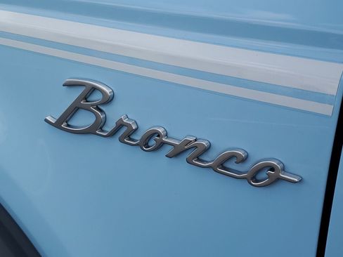 Used 2024 Ford Bronco Heritage Edition image 9