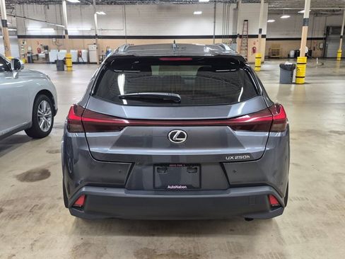 Used 2024 Lexus UX 250h FWD w/ Premium Package image 6