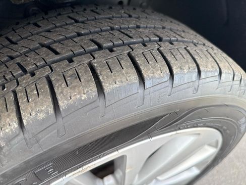 Used 2018 Buick Encore Preferred image 26