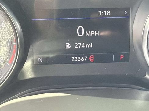 Used 2023 Buick Encore GX Essence w/ Experience Buick Package FWD image 33