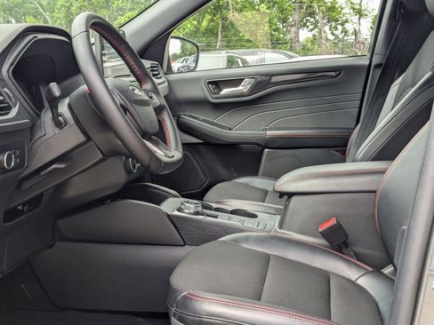 Used 2025 Ford Escape ST-Line image 22